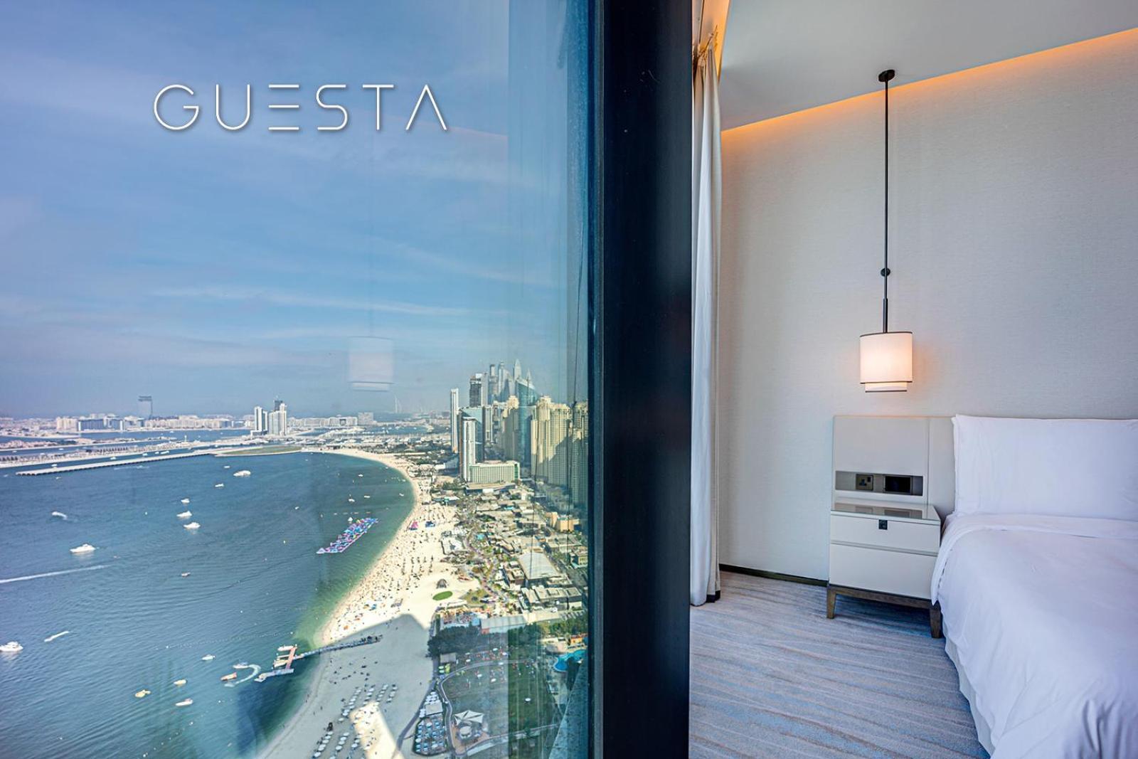 At Address * Dubaï