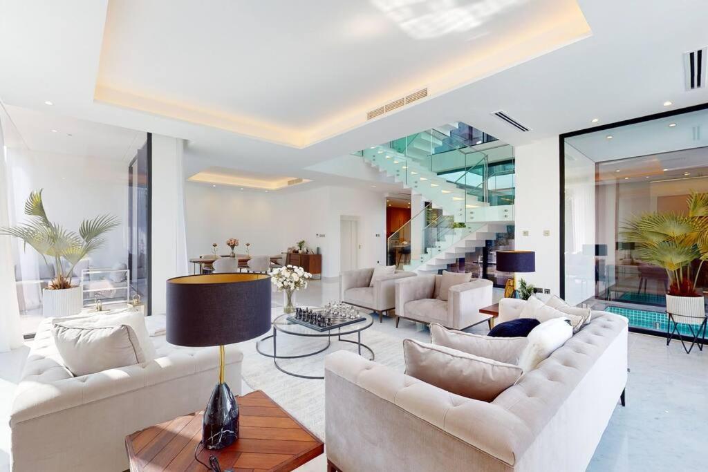 Villa Luxurious 5 Bed - Al Barari