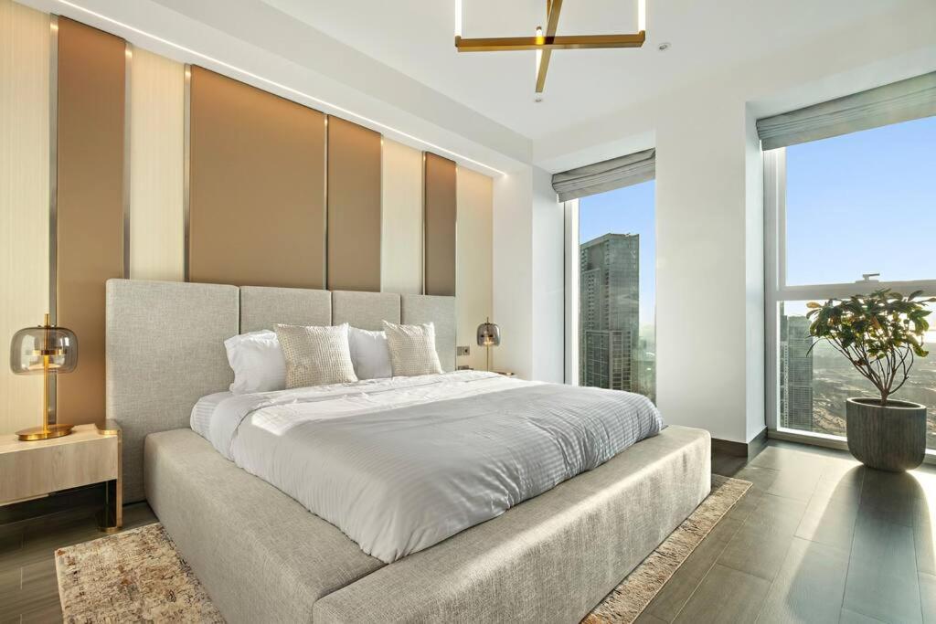 First Class 3br Wtih Full Burj Khalifa & Fountain View Dubaï