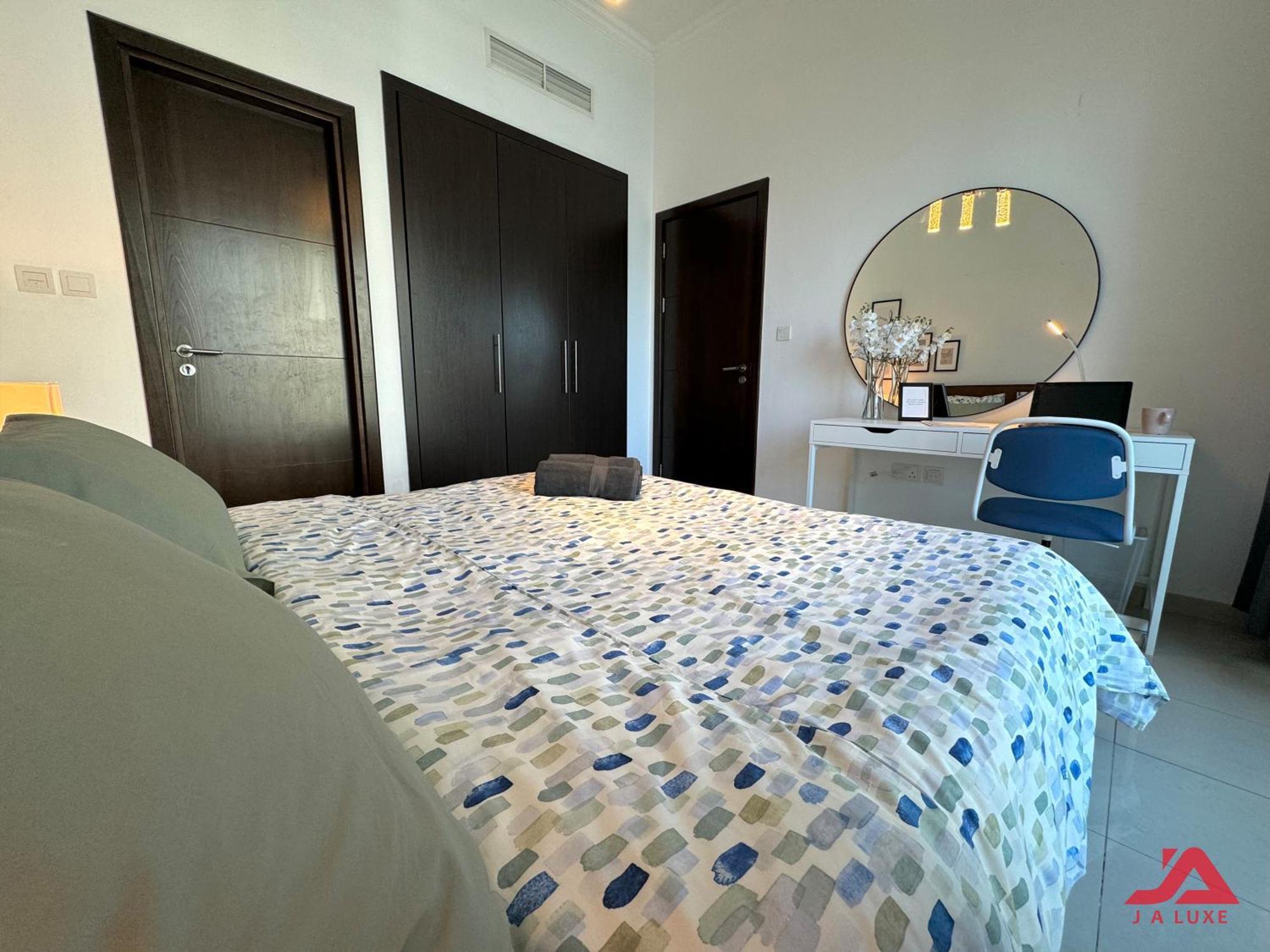 Lovely Marina View 1br In Bay Central Tower Dubaï