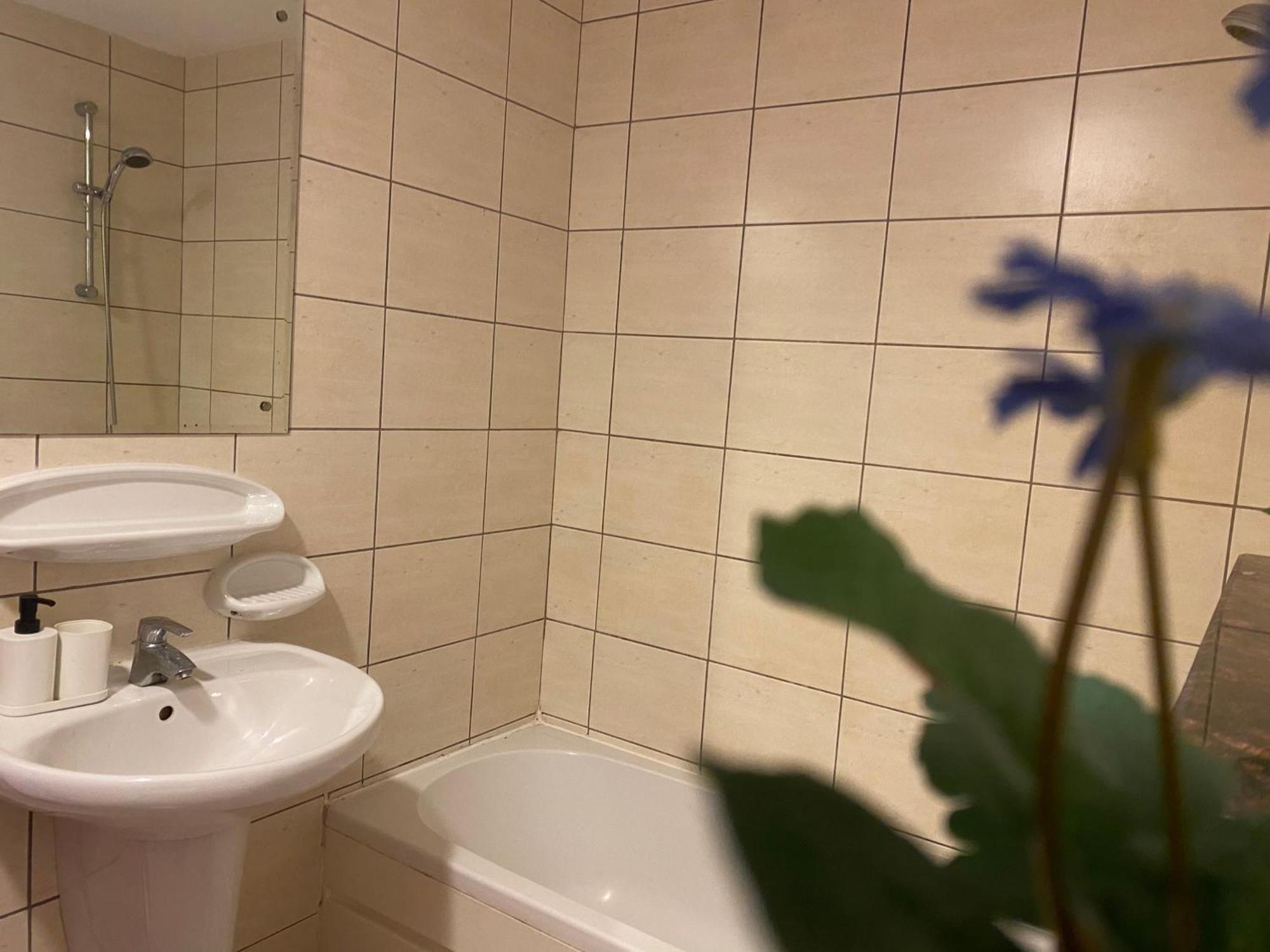 Skyline Haven In Marina Apartemen
