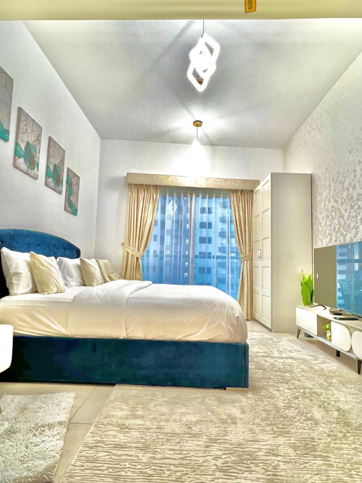 Elegant Marina View King Bed Appartement Dubai