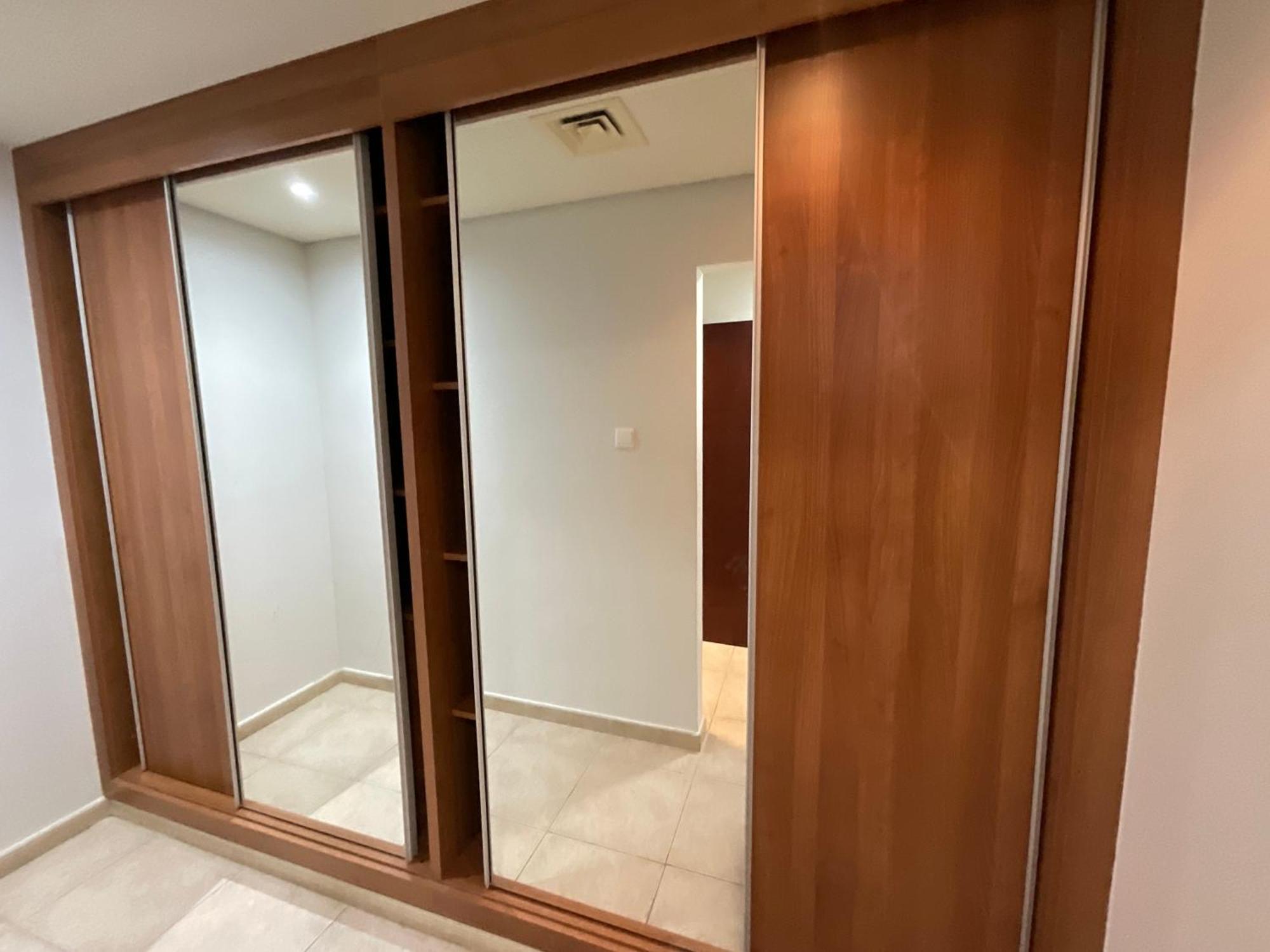 Habitación en casa particular Stunning Marina View! Coliving In Princess Tower Marina