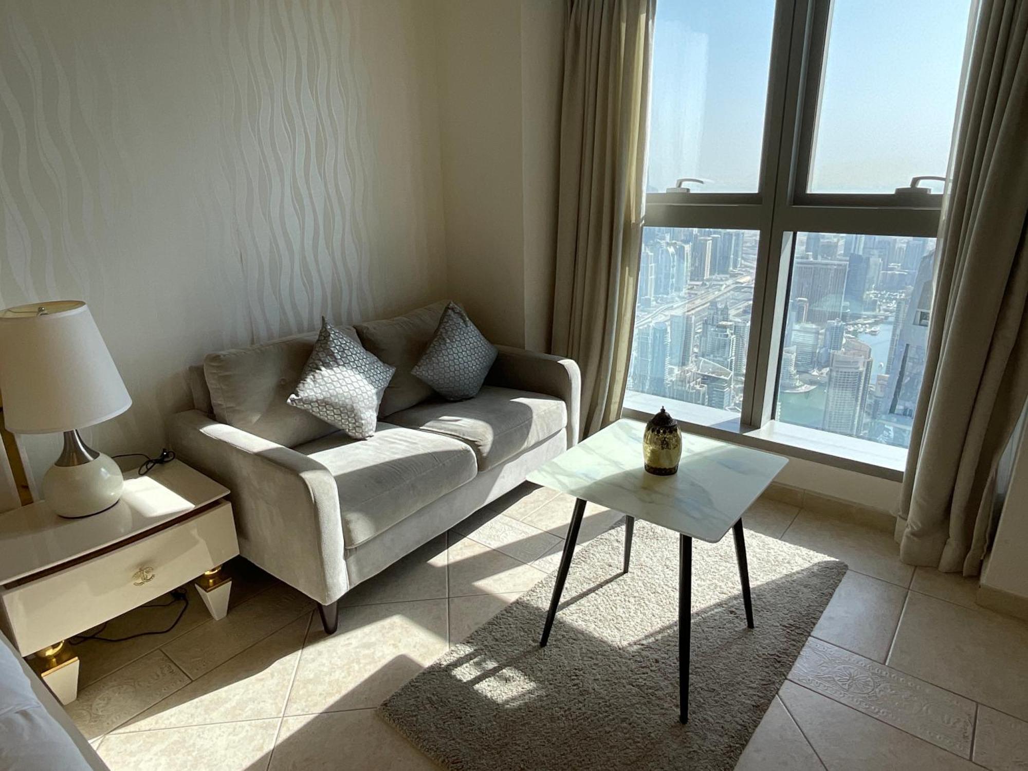 Habitación en casa particular Stunning Marina View! Coliving In Princess Tower Marina
