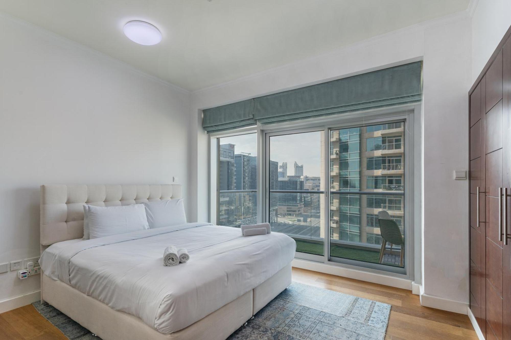 Apartamento Chic 2br Apartment, Prime Location Near Mall - Allsopp&allsopp