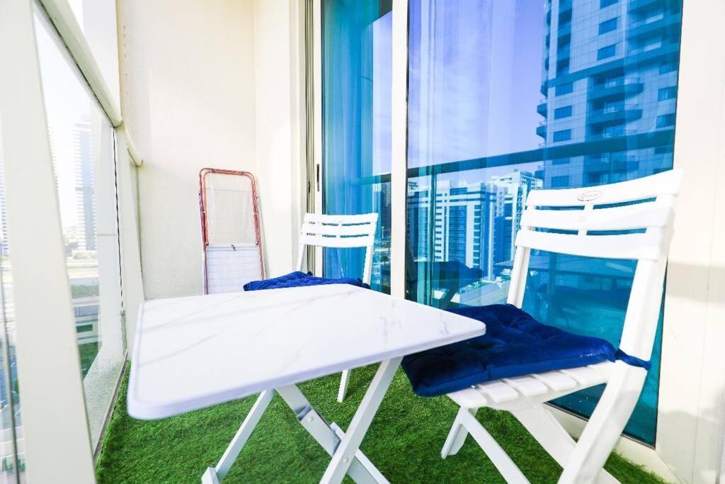 Appartement Elegant Marina View King Bed Dubai