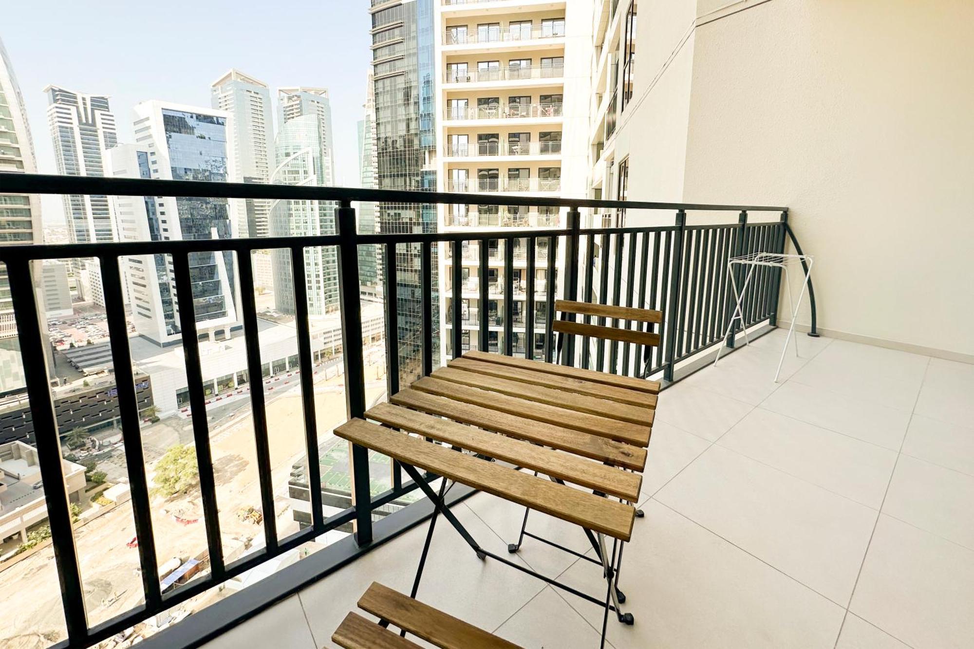 One Bed In - Business Bay - Zada Tower Apartamento