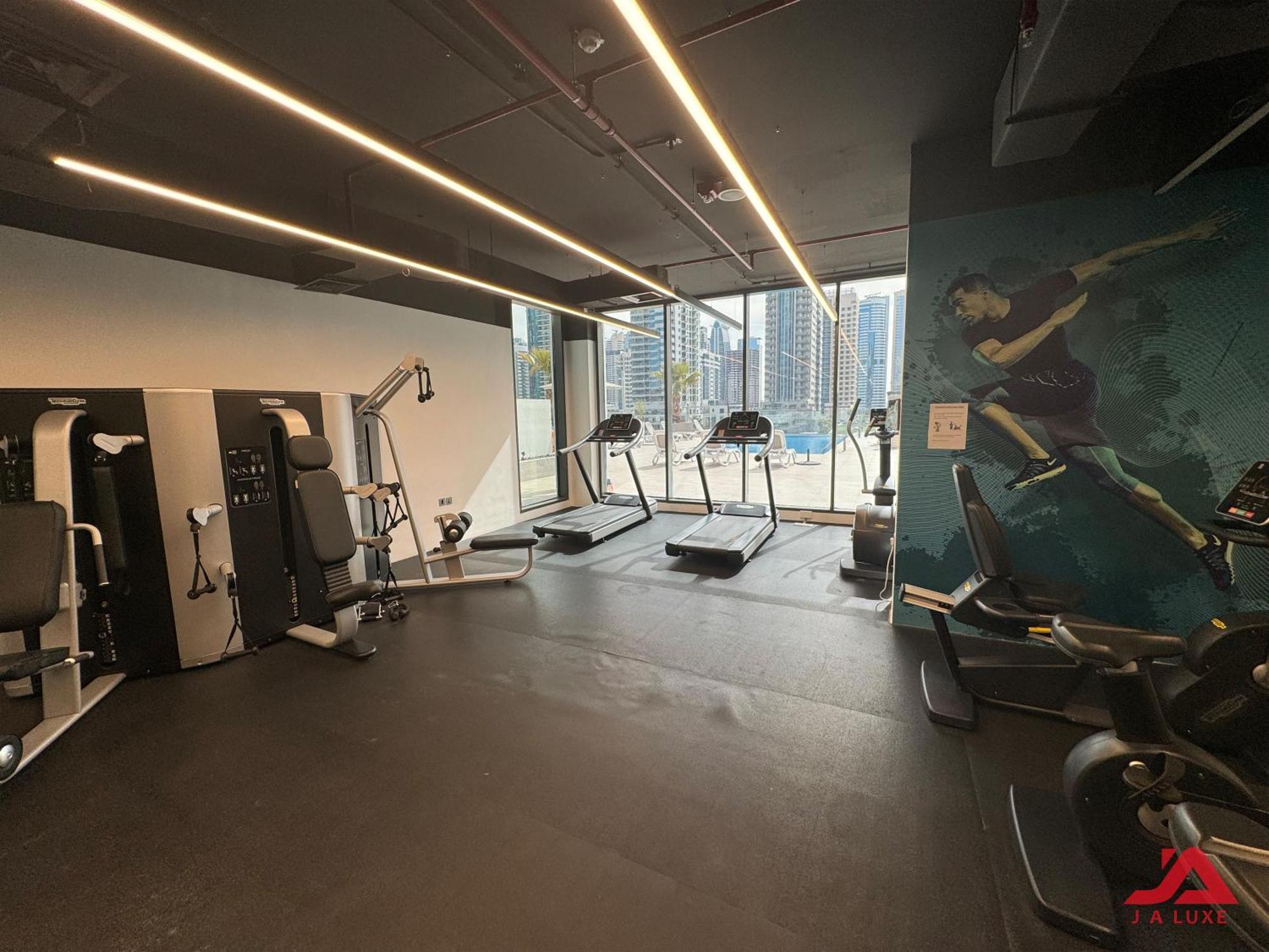 Appartement Cozy Sea View Apt In Liv Tower, Marina Cozy Marina & Sea View Apt In Bay Central Tower With Modern Gym & Pool, Steps To Jbr Beach & Metro *