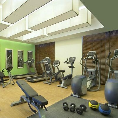 Hilton Garden Deira Hotel Dubái