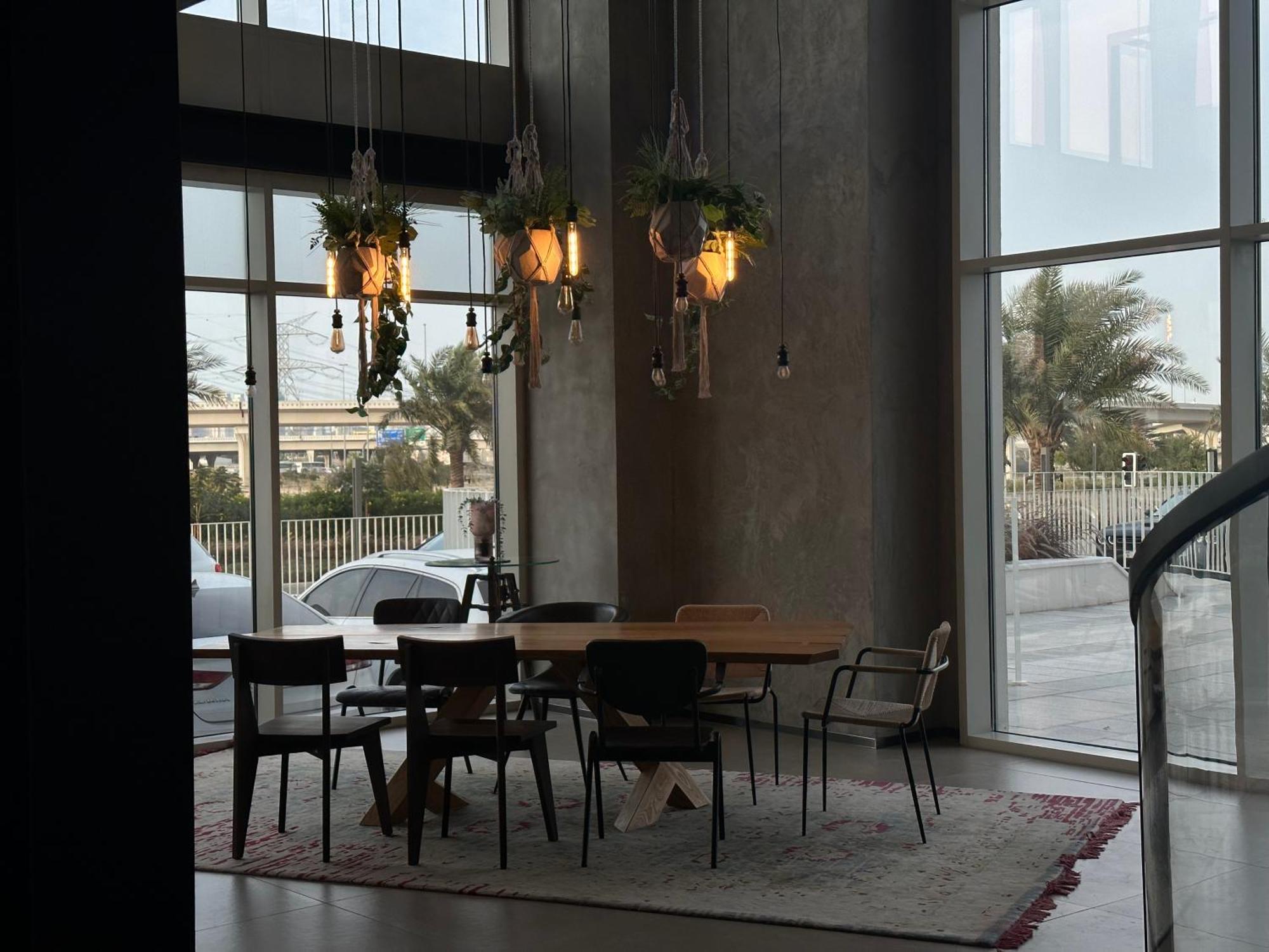 Chic 1-bed Oasis In Hills Dubai
