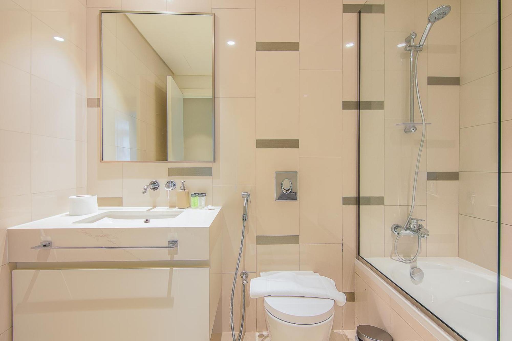 Privet 2br In Marina Dubaï