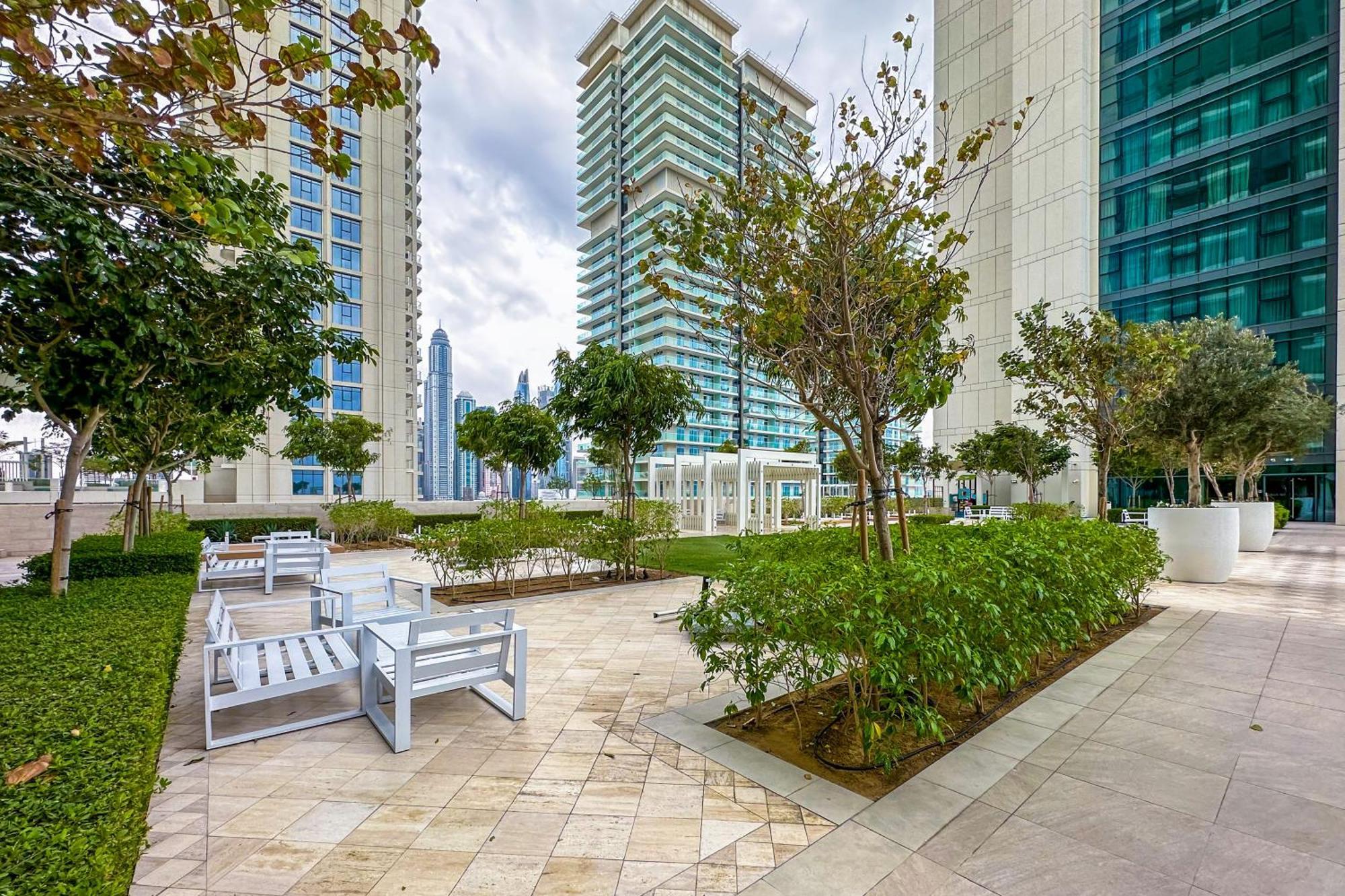 Privet 2br In Marina * Dubaï