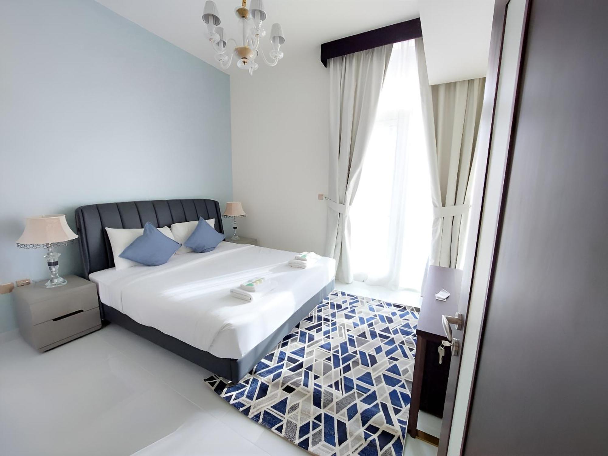 Apartament Spacious, Economical Near Miralcz Garden