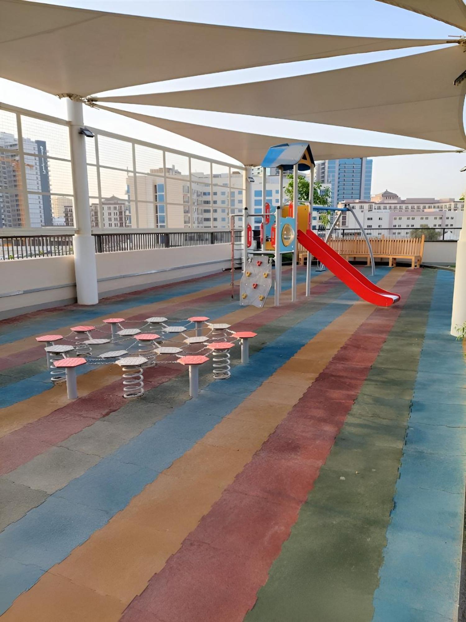 Miracle Garden 2 Bedroom * Dubai