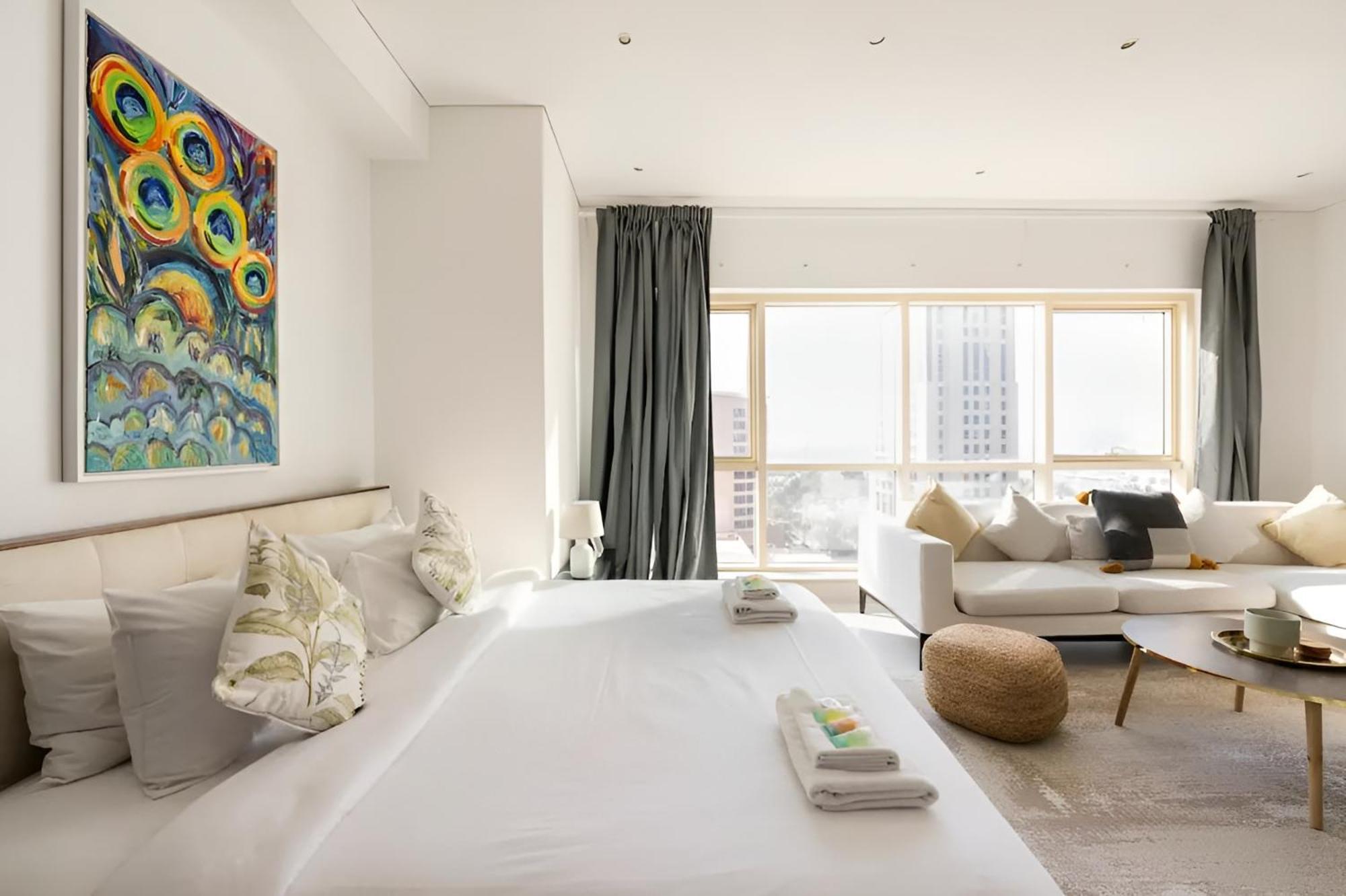 Apartament Dazzling Studio Stunning Ain View Marina Dubai