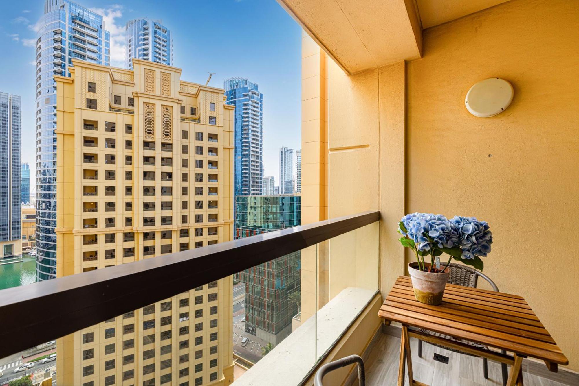 Upgraded 3 Bedroom At Jbr With Jacuzzi Apartment *