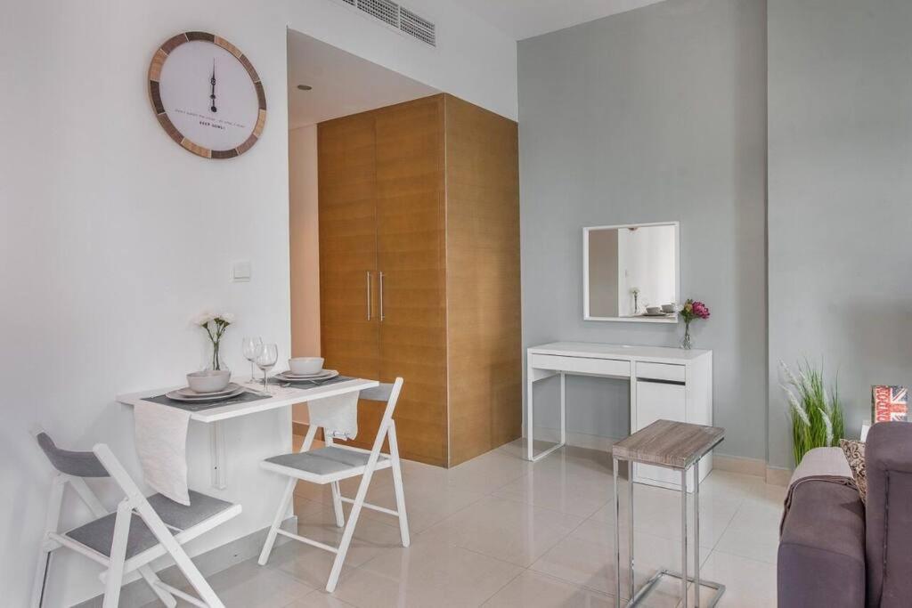Havn - Unit In Claren Tower, Downtown Appartement Dubaï