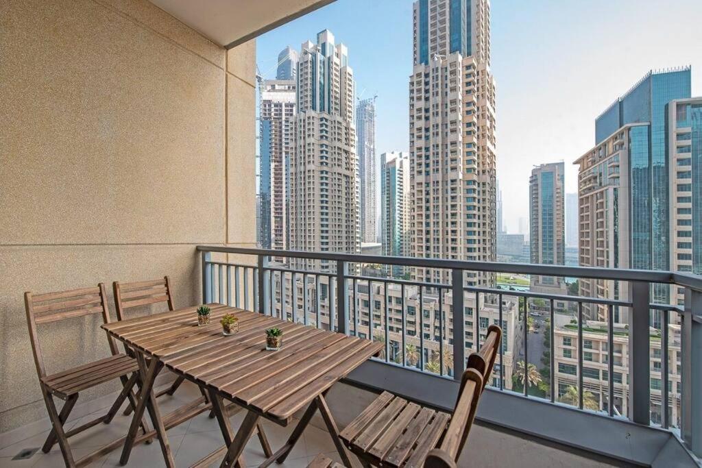 Havn - Unit In Claren Tower, Downtown