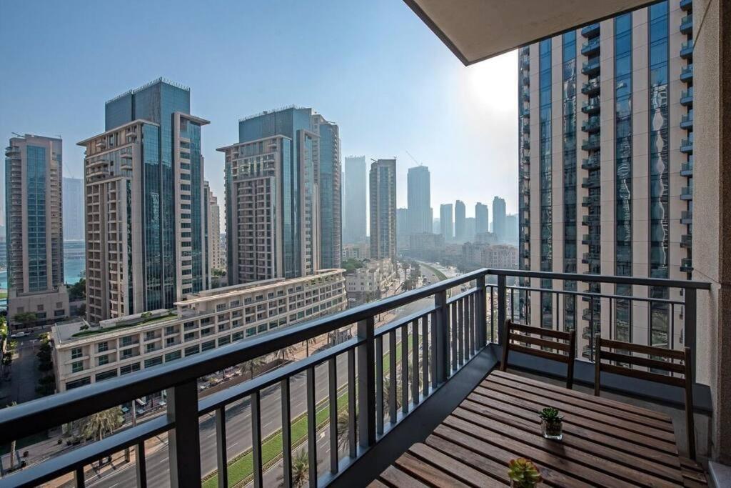 Havn - Unit In Claren Tower, Downtown Appartement