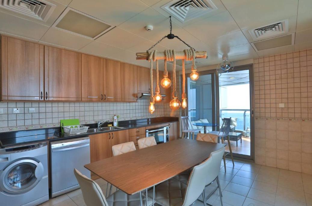 Stunning Marina View! Coliving In Princess Tower Marina Dubái