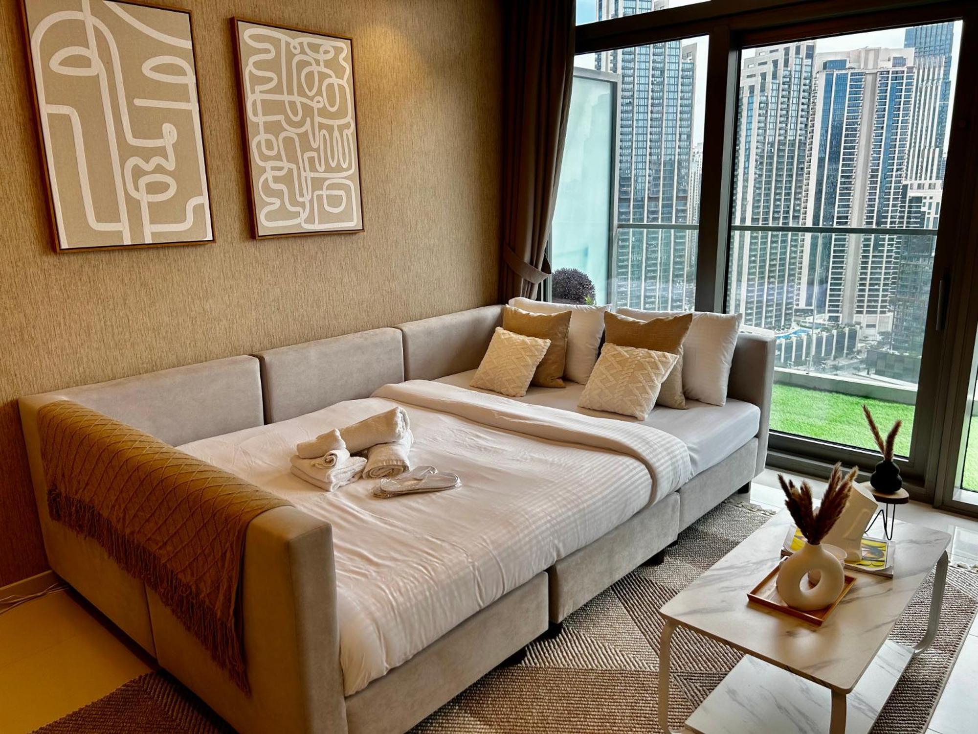 Burj Khalifa Views 2br With Infinity Pool Downtown Dubái