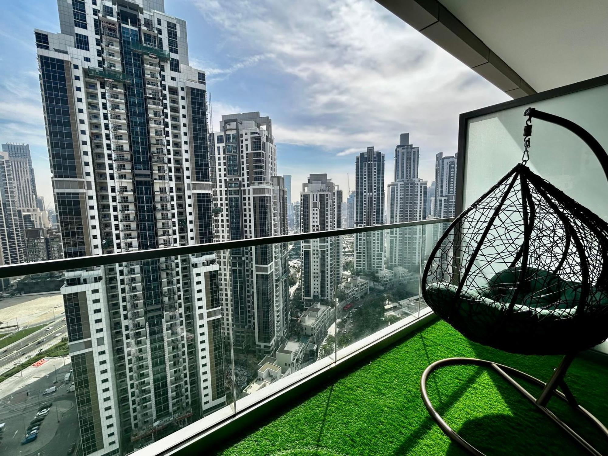 Apartamento Burj Khalifa Views 2br With Infinity Pool Downtown Dubái