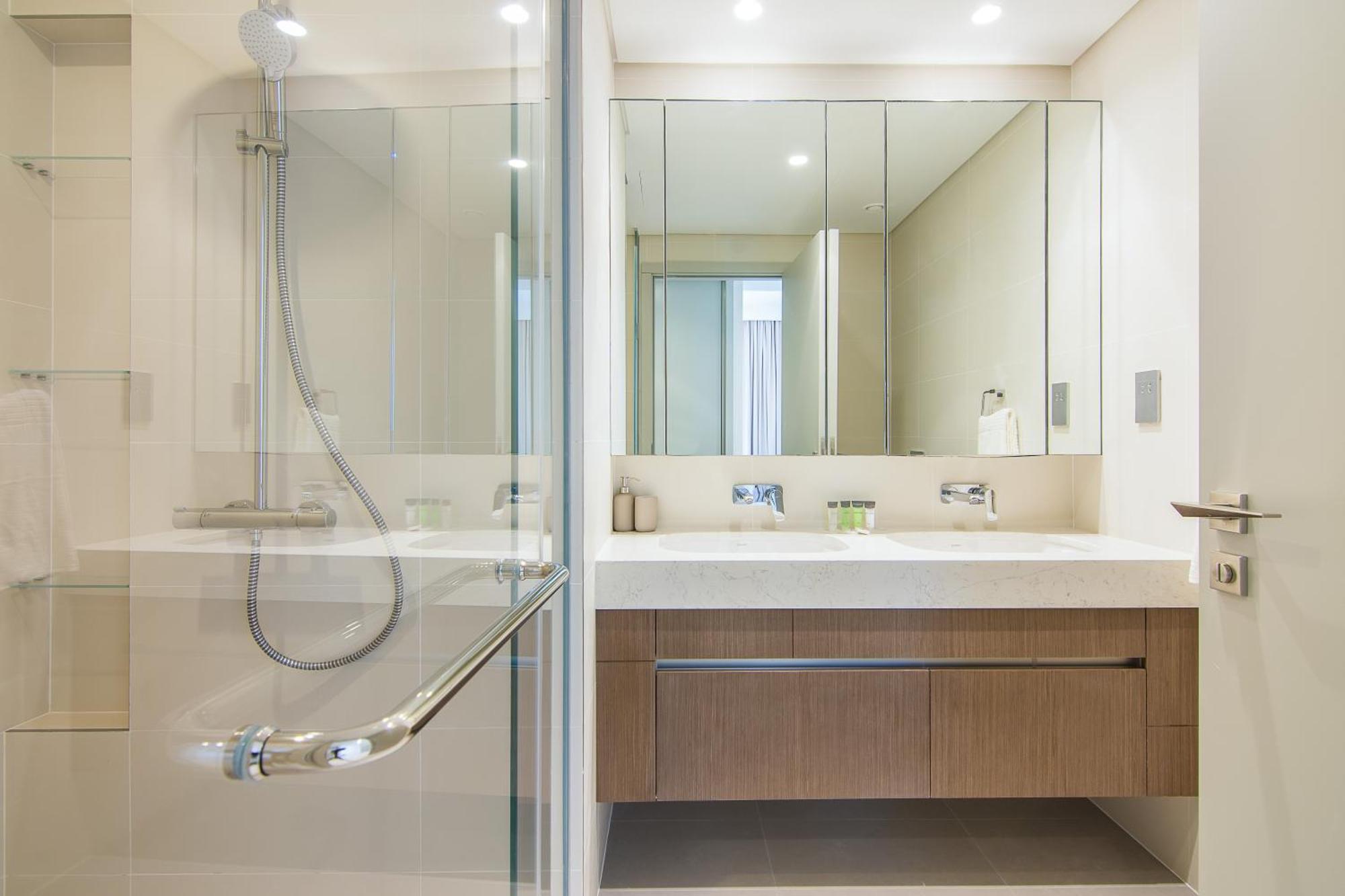 Luxe Living In Beachfront 2 Bedroom In Marina Lägenhet Dubai