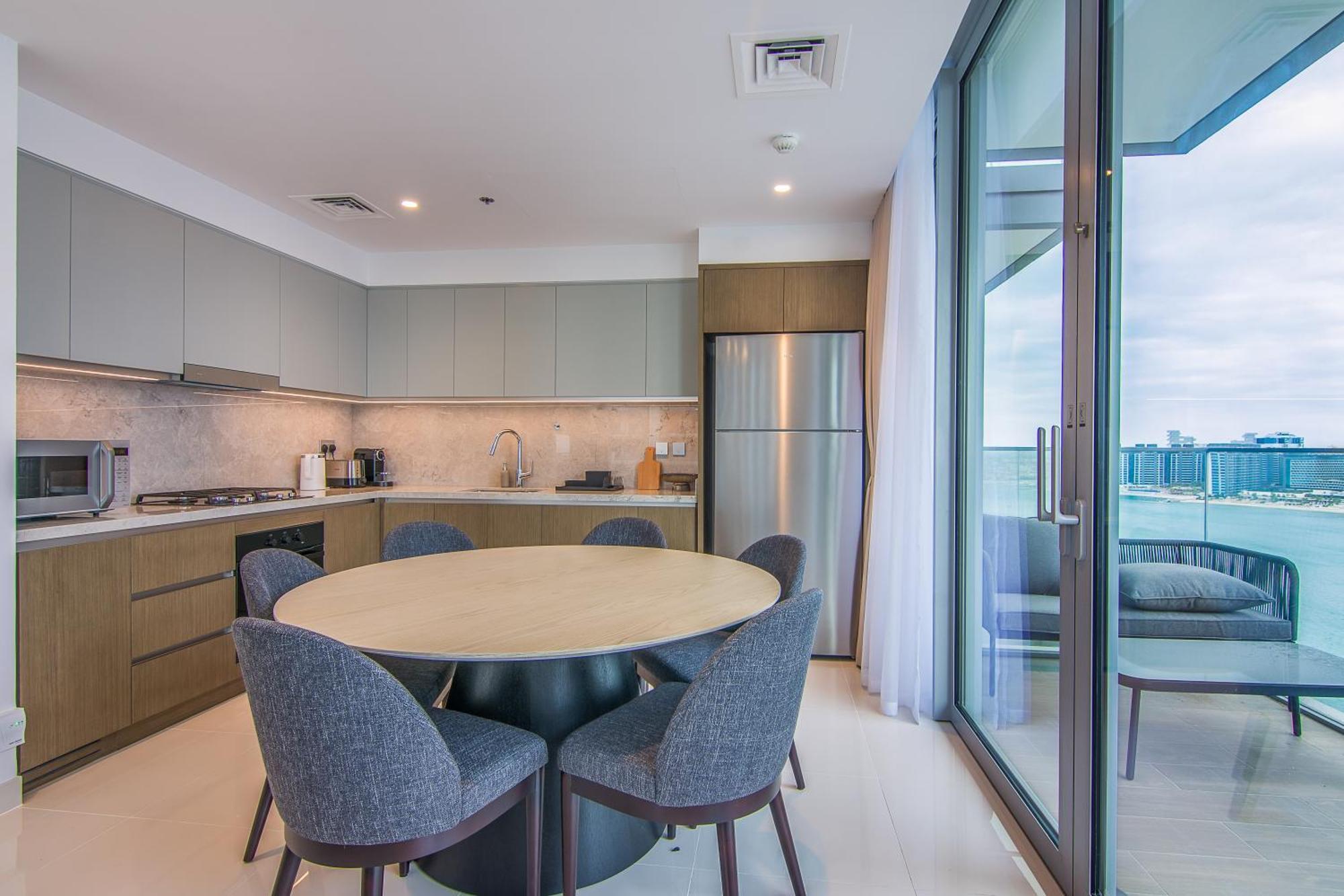Lägenhet Luxe Living In Beachfront 2 Bedroom In Marina Dubai