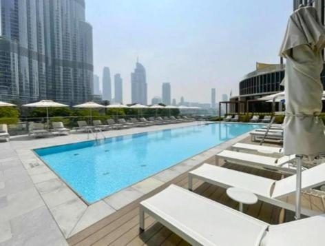 #25 High End 2br In The Address Opera *