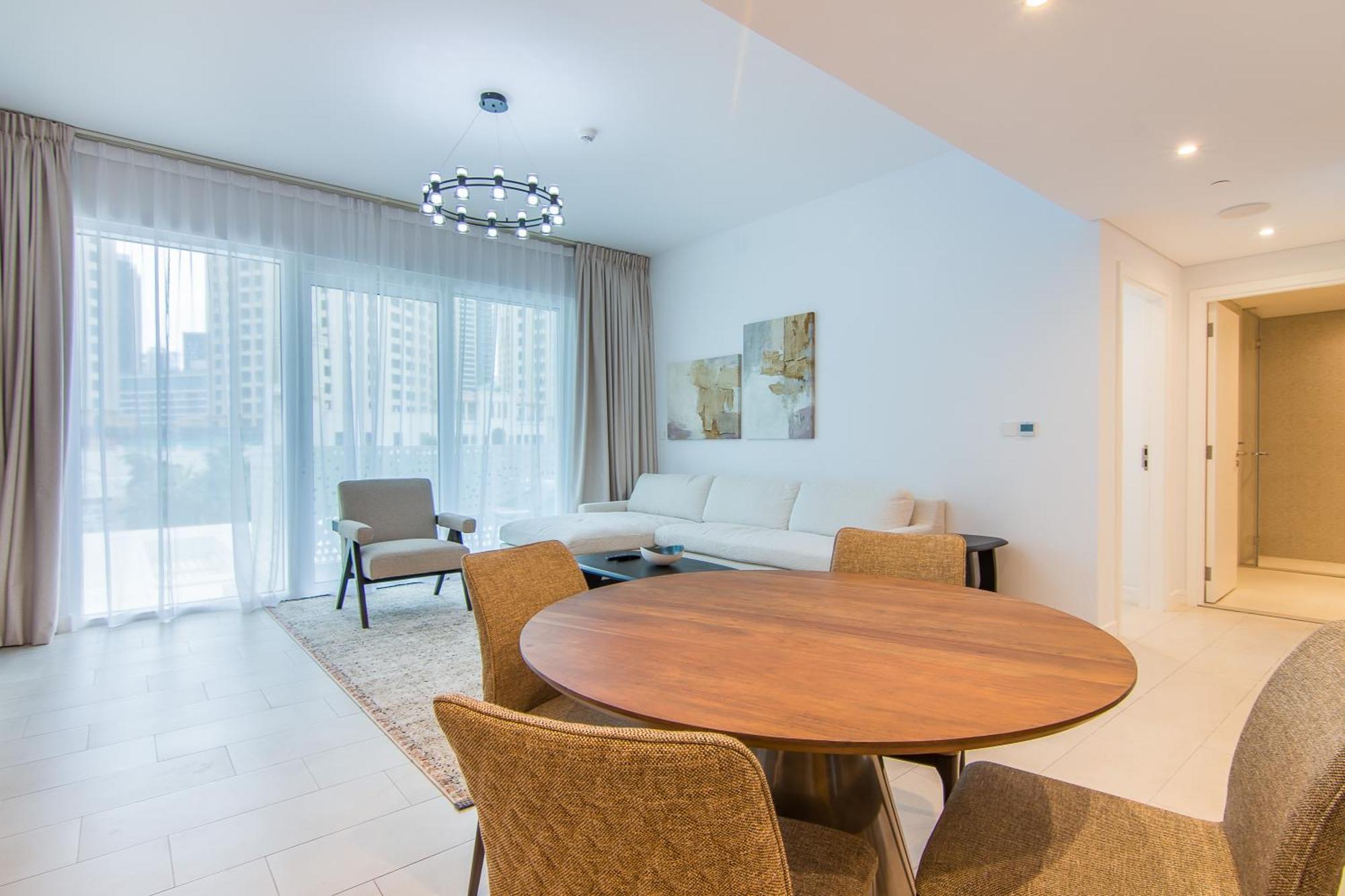 La Vie Jbr 1br With Access * Dubaï
