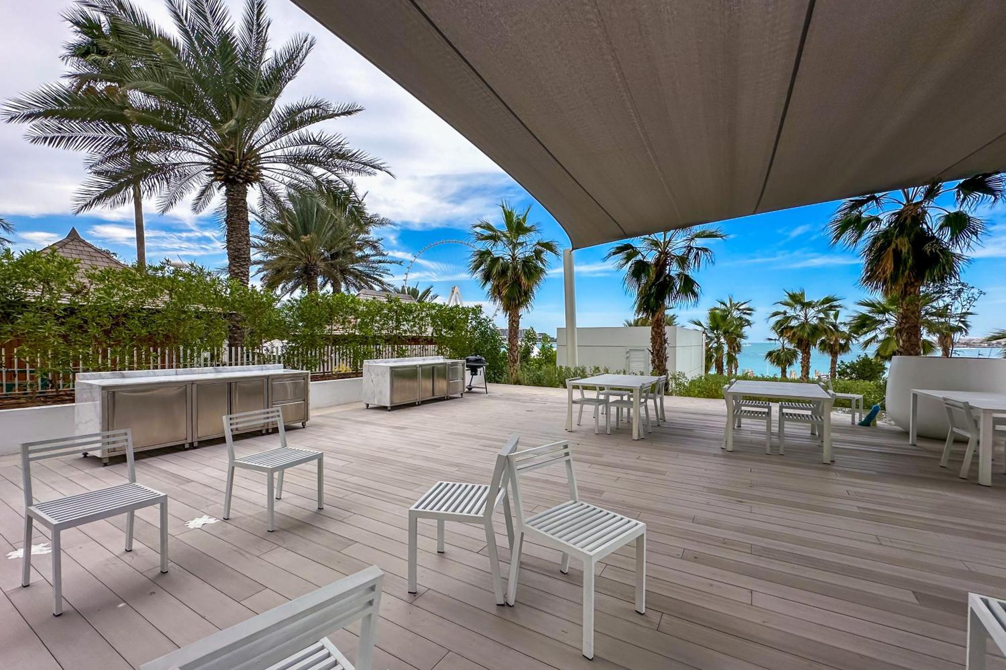 La Vie Jbr 1br With Access Appartement