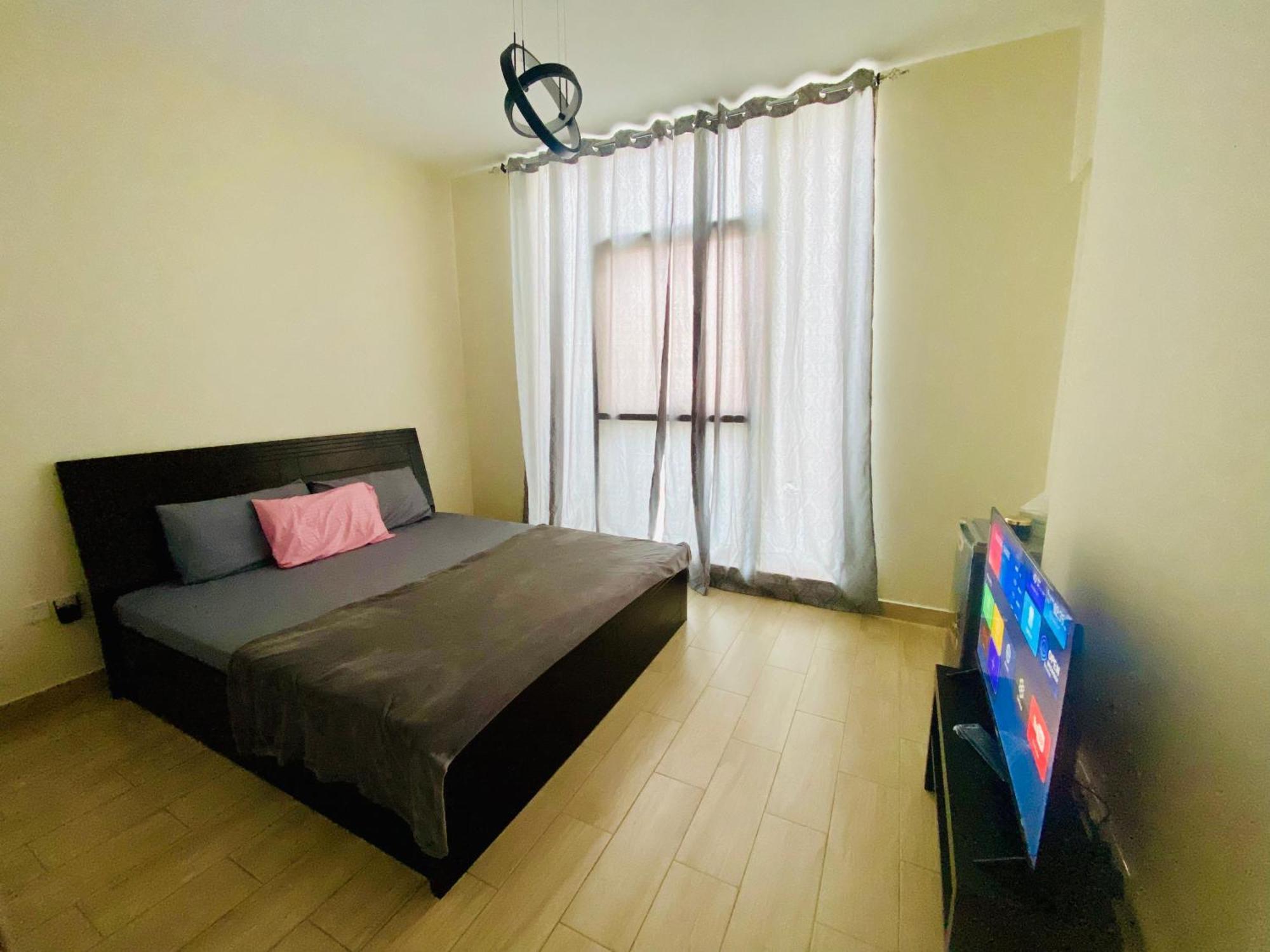 Appartement Executive Master Bedroom In Shared Dubai