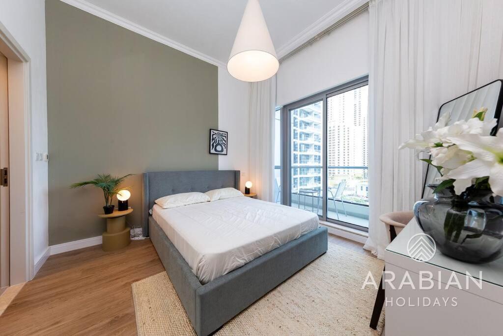 Exclusive Newly Renovated 1br Full Marina Views