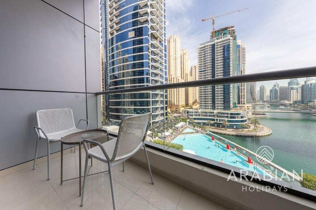 Exclusive Newly Renovated 1br Full Marina Views Appartement *