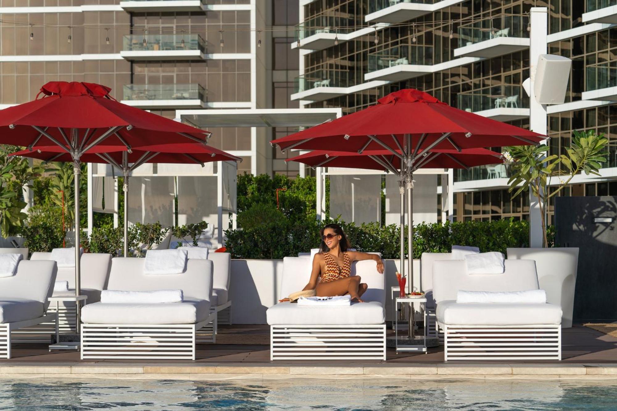 Th8 Palm Resort, Vignette Collection By Ihg 5* Dubái