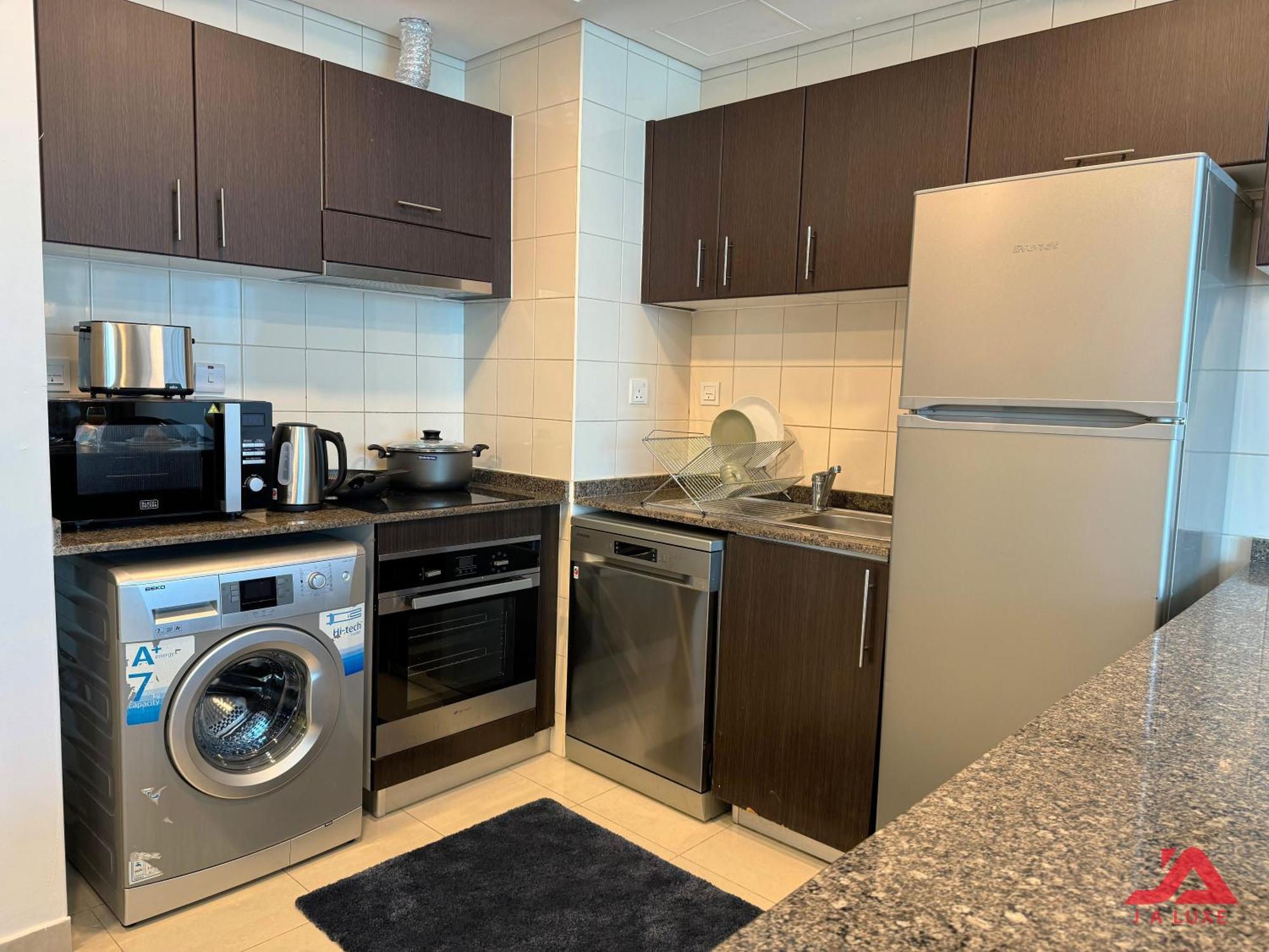 Apartment Lovely Full Marina View 1br Apt In Bay Central Tower, Marina With Modern Gym & Pool, Steps To Beach & Metro