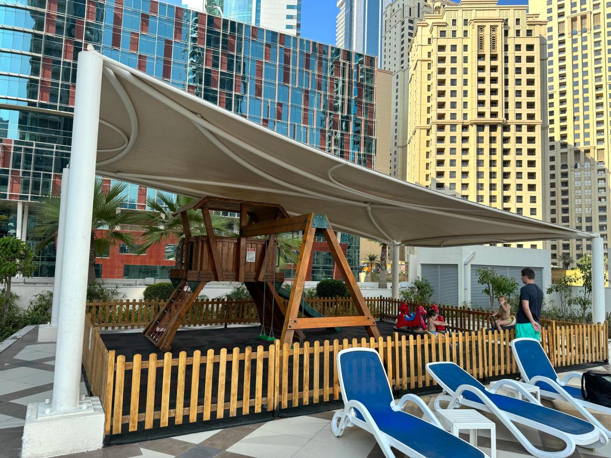 Lovely Full Marina View 1br Apt In Bay Central Tower, Marina With Modern Gym & Pool, Steps To Beach & Metro
