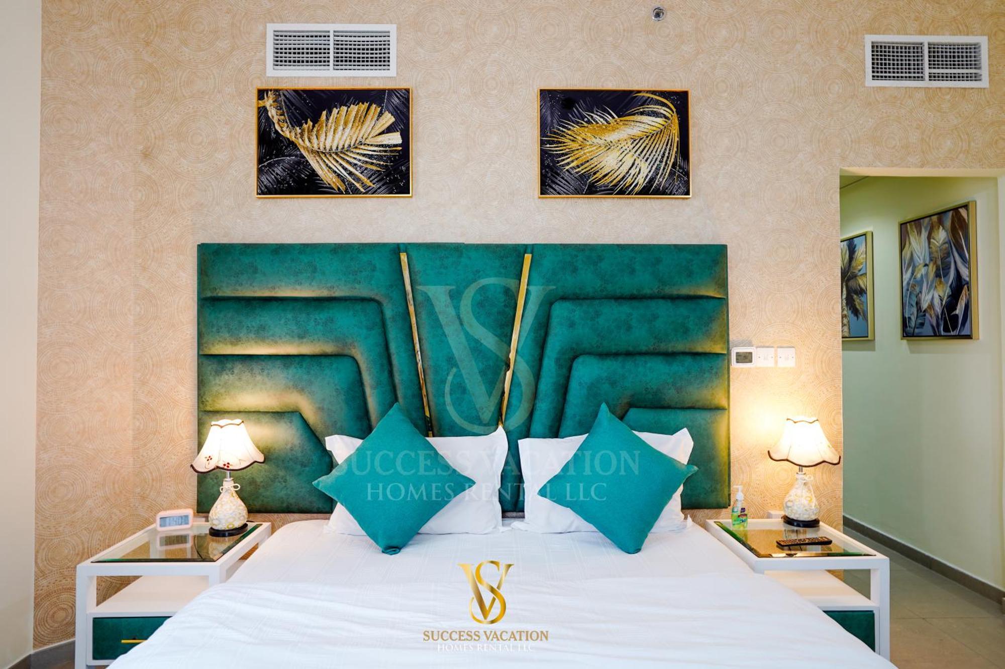 Marina , Success Luxury Apartments, Near Jbr And Metro Station-daily Free Housekeeping Included * Dubái