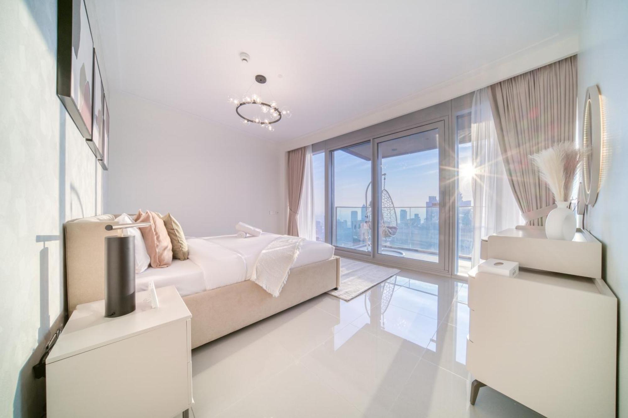 Downtown Luxury - Stunning Burj Khalifa & Sea View - 5 Minutes Walk To Mall Appartement *