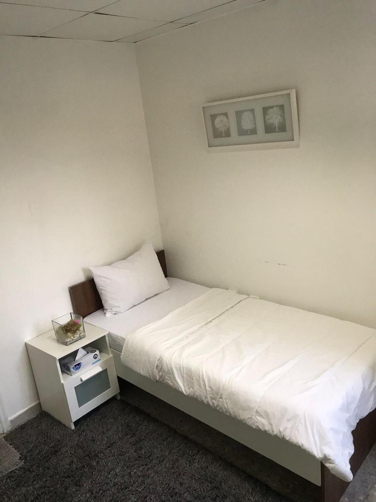Comfortable Private In Compound Housing Maison d'hôtes Dubaï