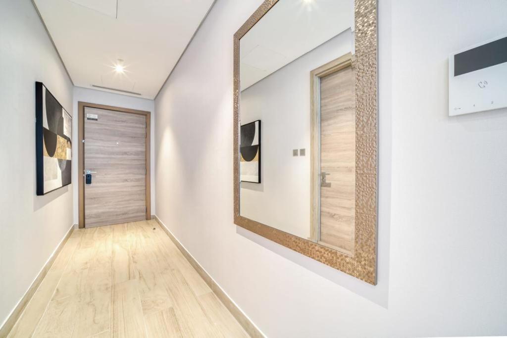 Appartement Bright With Mesmerizing Canal And View