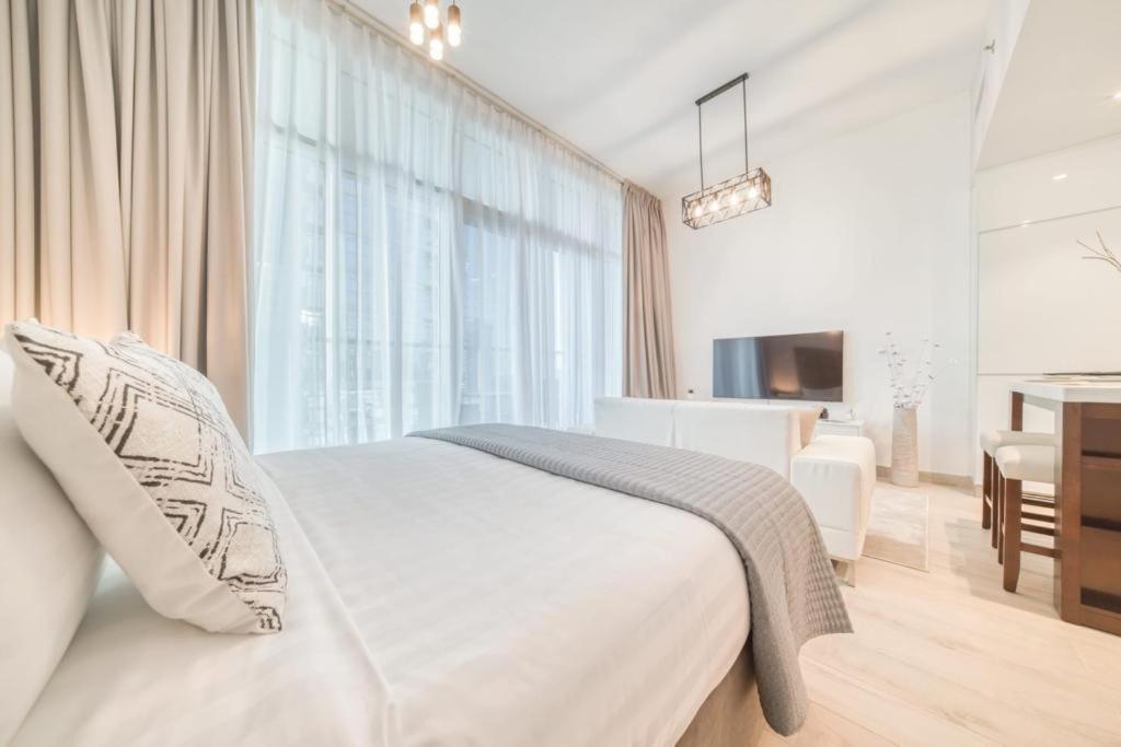 Appartement Bright With Mesmerizing Canal And View