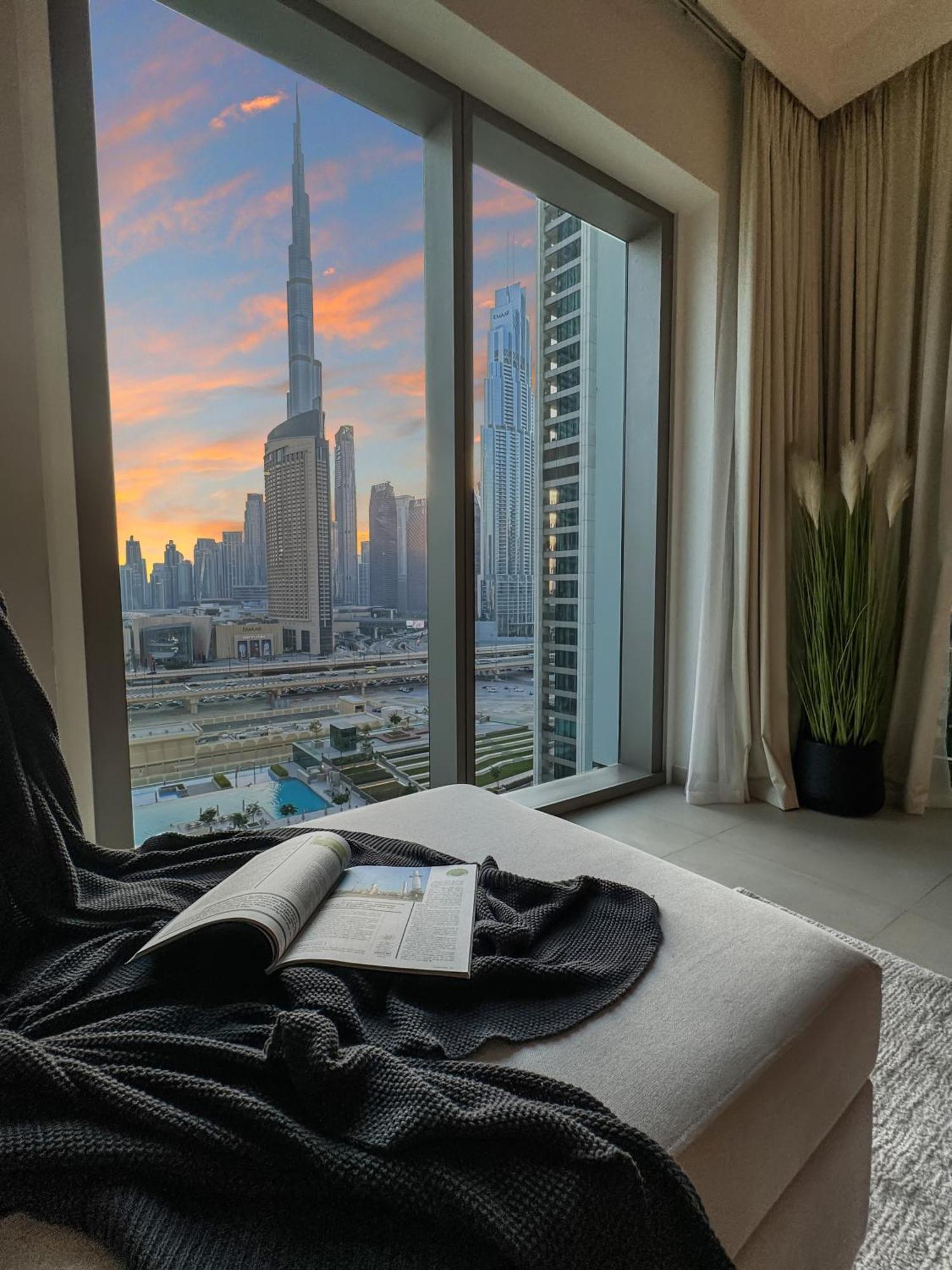 Amazing Burj Khalifa Views With Mall Direct Connection In Downtown Apartment *