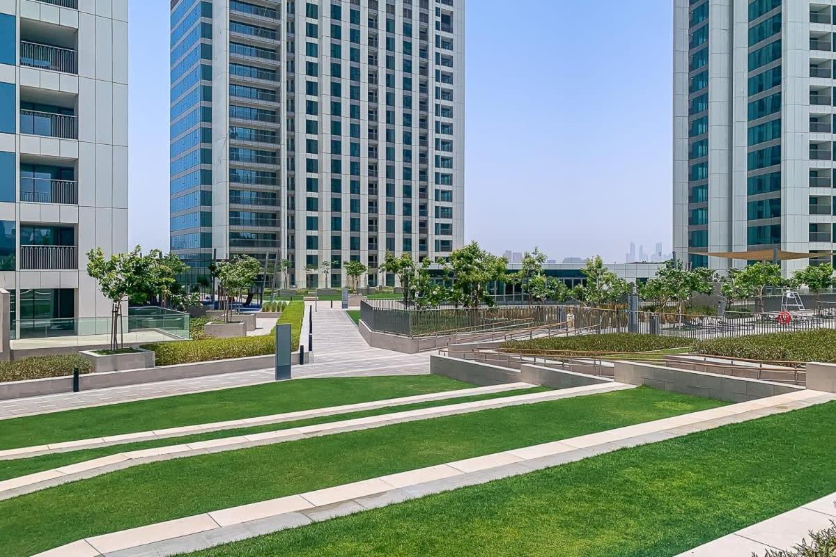 Frank Porter - Downtown Views Ii Tower 1 Dubaï