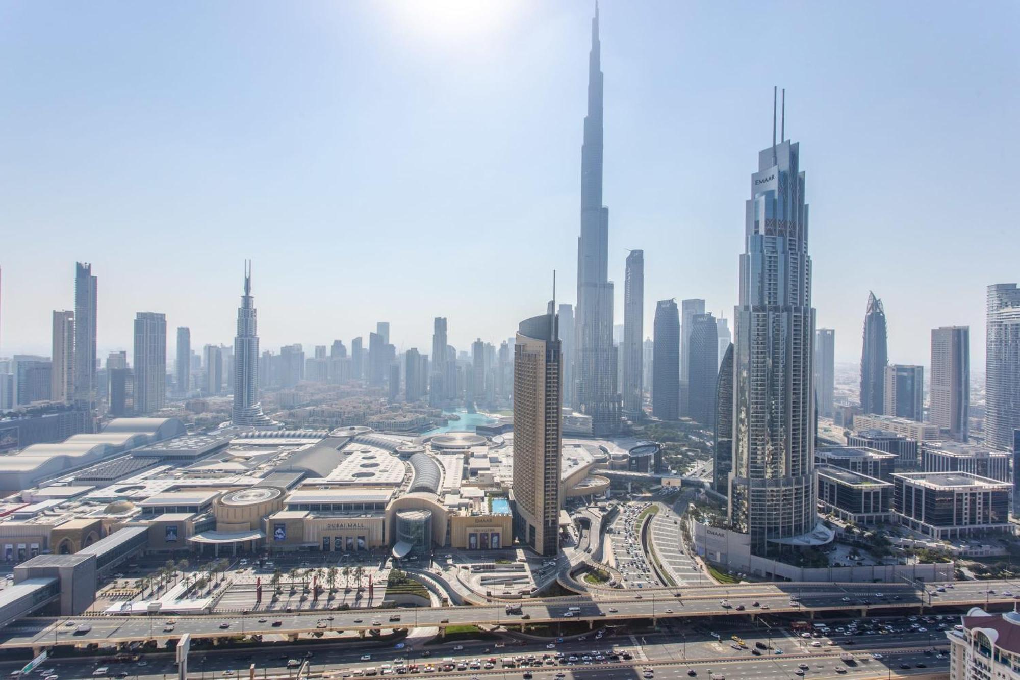 Frank Porter - Downtown Views Ii Tower 1 Dubaï