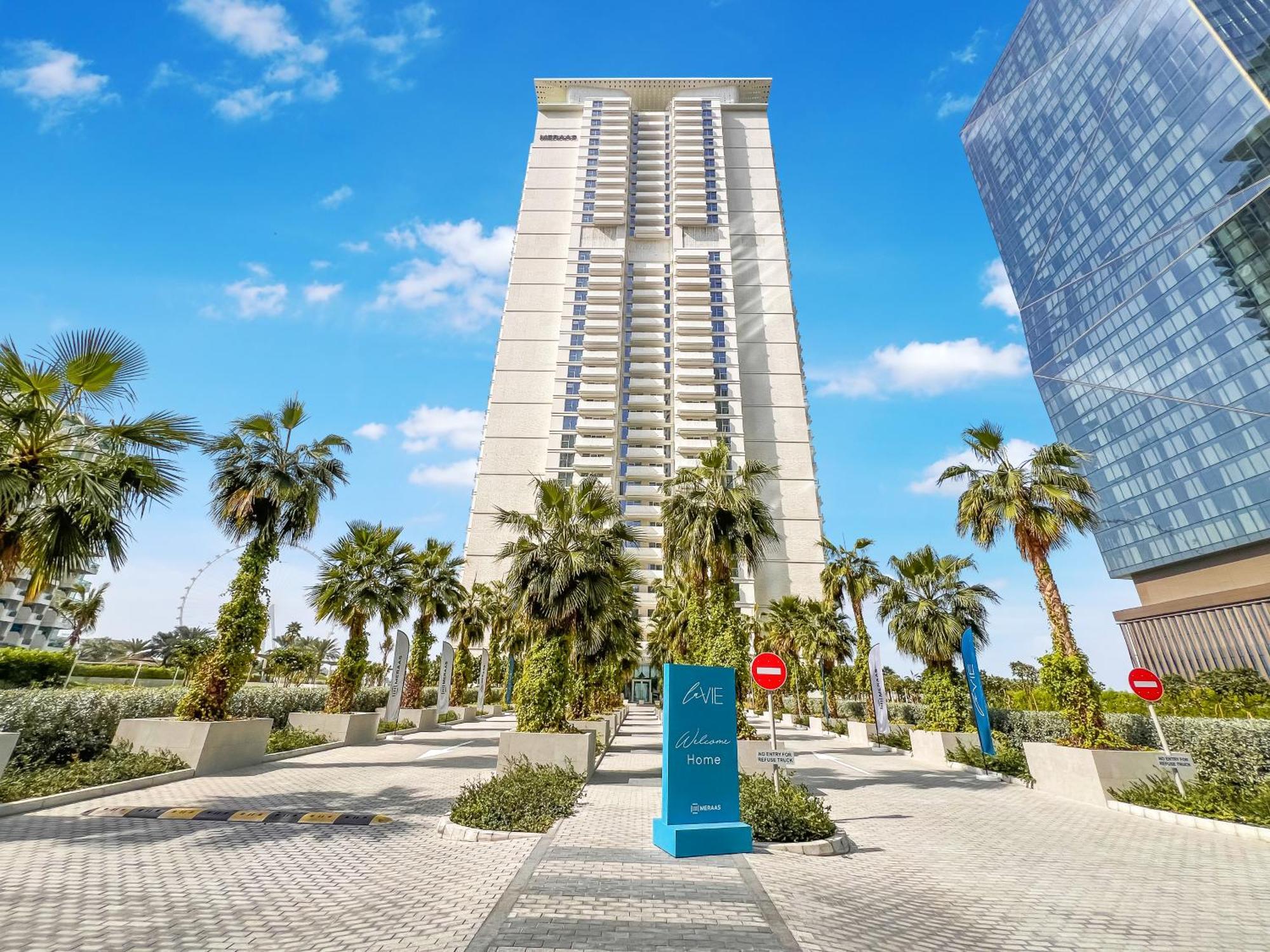 Fam Living - Beachfront 1-bedroom In The Heart Of Jbr