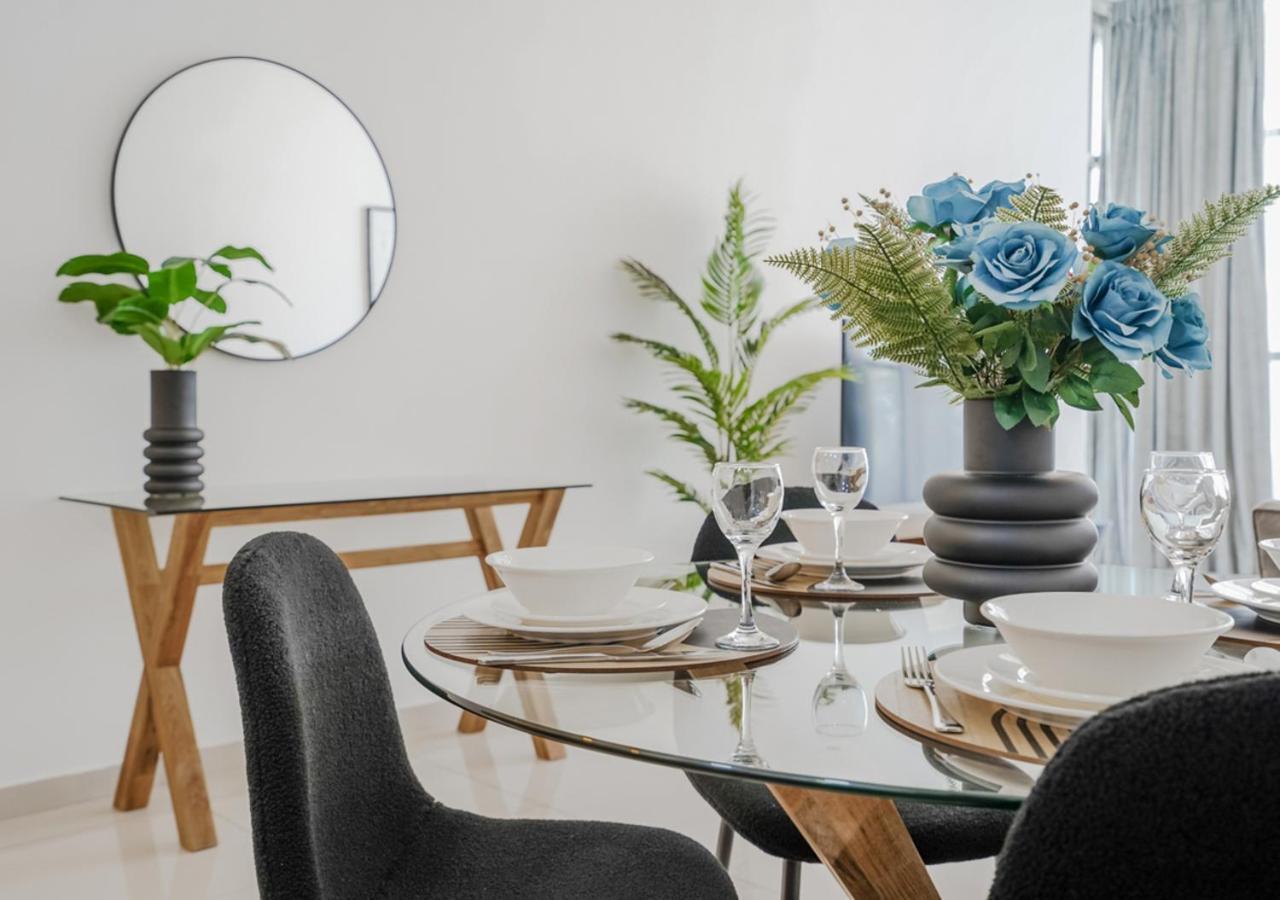 Appartement Host And - Luxury In Orchid, Damac Hills With Premium Amenities Dubaï