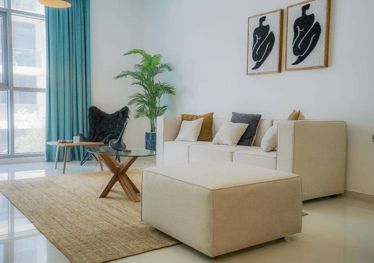 Host And - Luxury In Orchid, Damac Hills With Premium Amenities * Dubaï