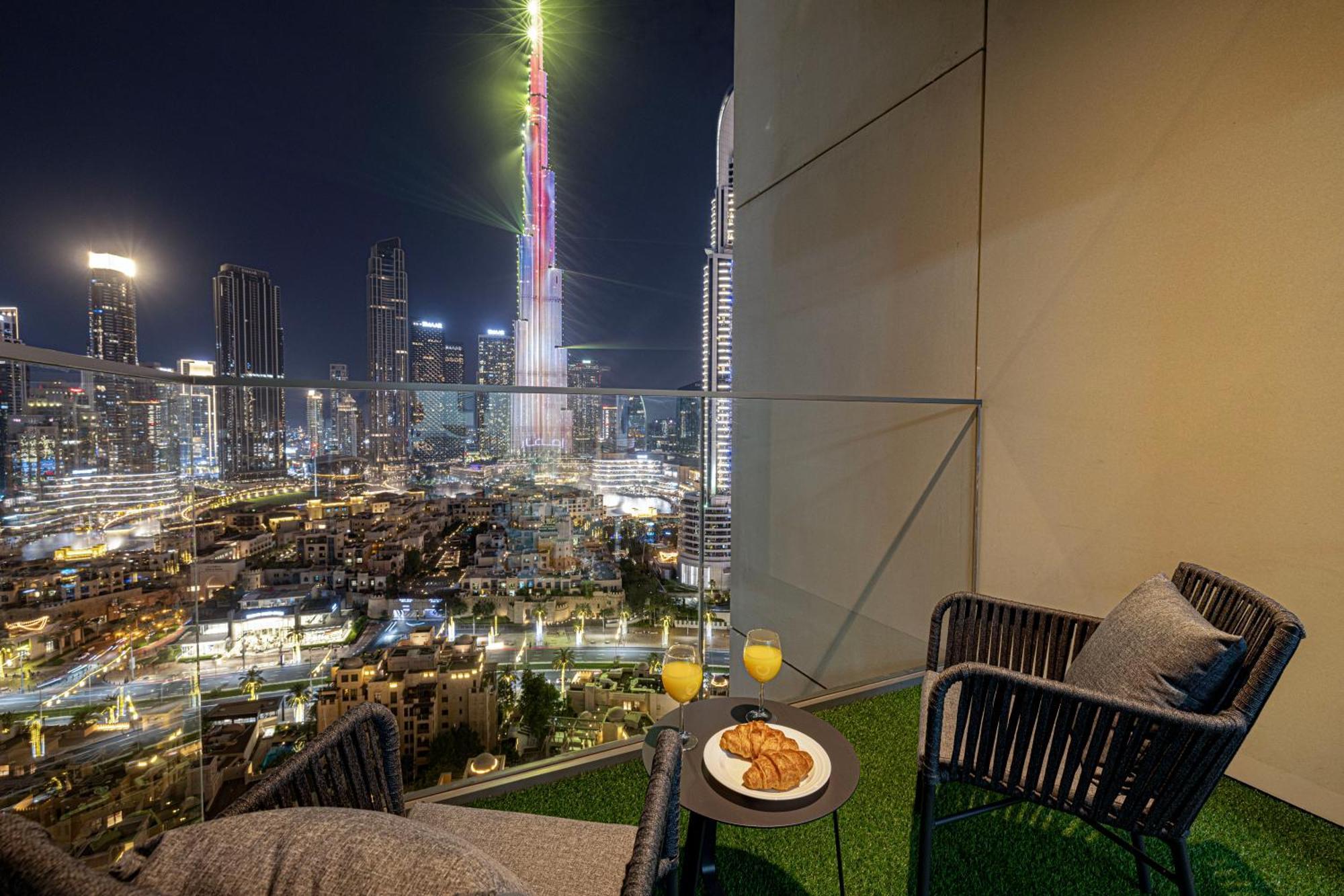 Smartstay At Burj Royale - Full Burj Khalifa View - Brand New Luxury Apartamento *