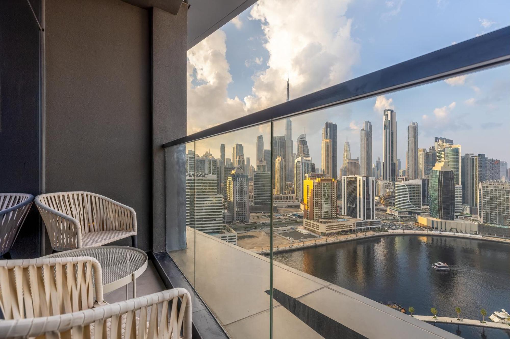 Waves Homes - 15 Northside, Tower 1, Two Bedroom Apartament *